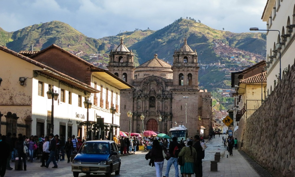 Cusco-Peru-Town-People
