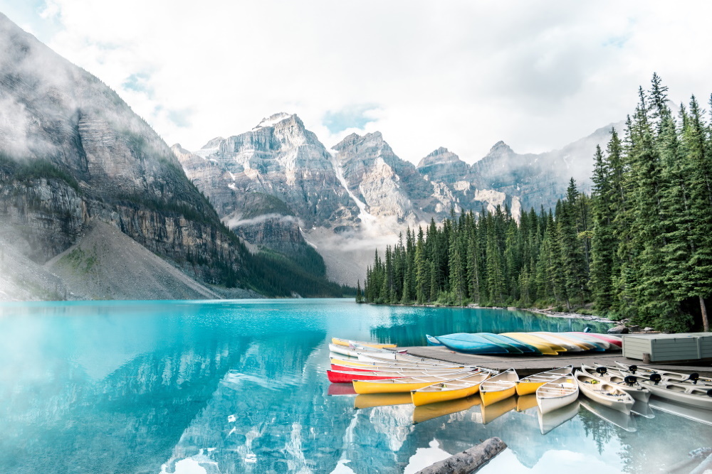 Moraine-lake-in-Banff-national-park-Alberta-Canada