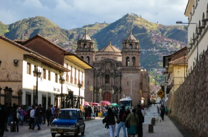 Cusco-Peru-Town-People